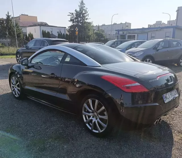 PEUGEOT RCZ 