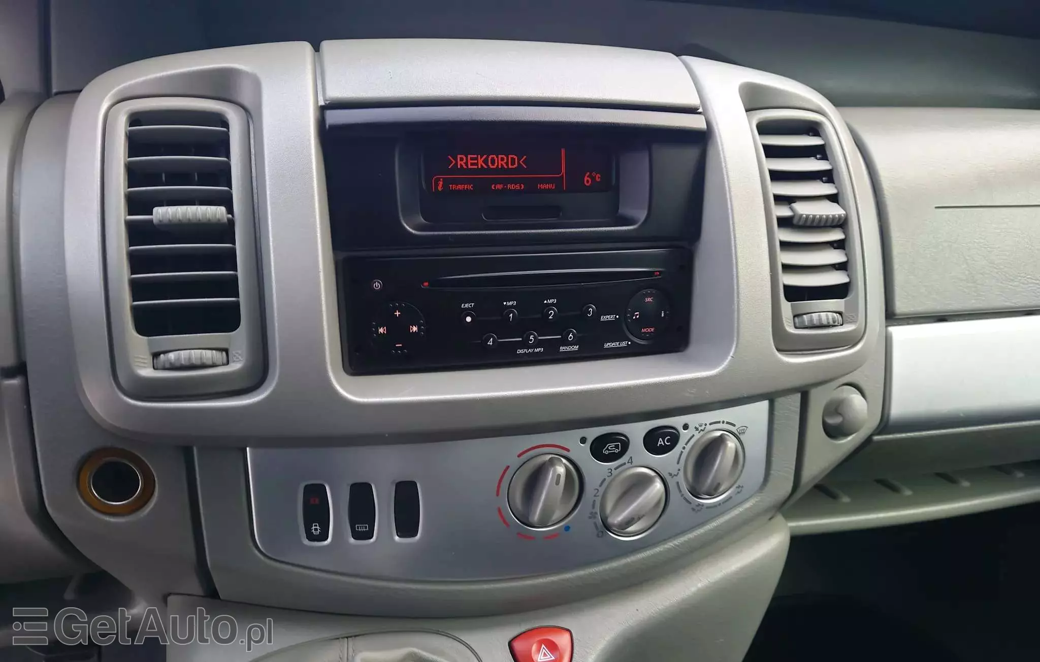 RENAULT Trafic 2.0 dCi 115 Generation L1H1 Evado