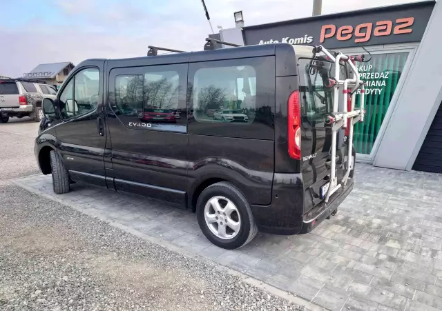 RENAULT Trafic 2.0 dCi 115 Generation L1H1 Evado