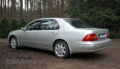 LEXUS LS 