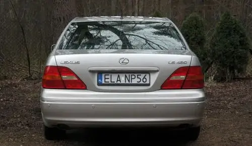 LEXUS LS 
