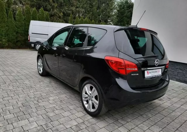 OPEL Meriva 