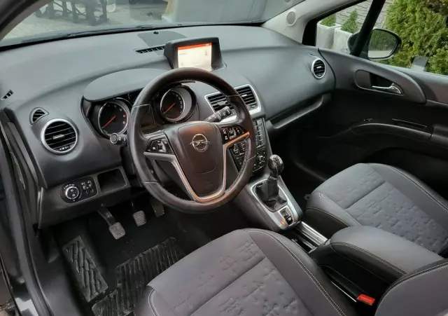 OPEL Meriva 
