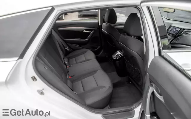 HYUNDAI I40 1.7 CRDi Comfort +