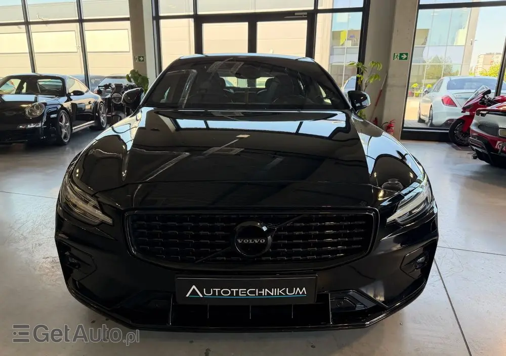 VOLVO S60 T4 R-Design