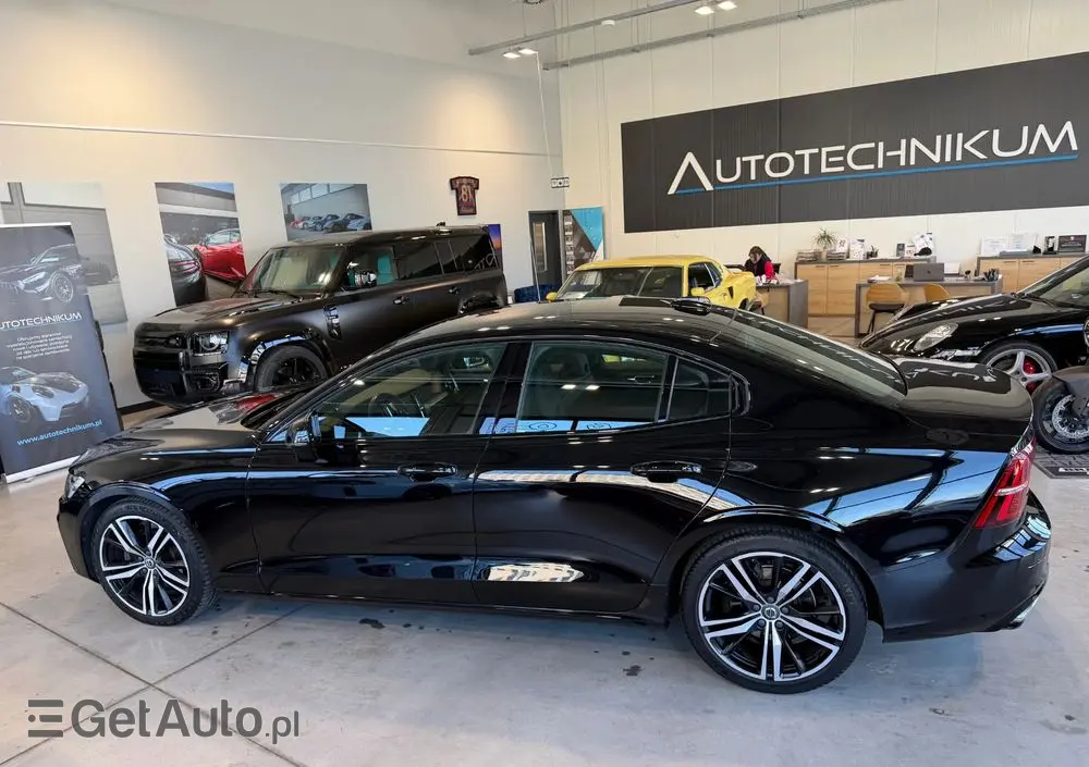 VOLVO S60 T4 R-Design