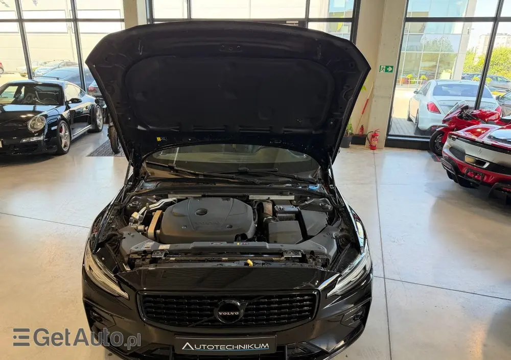 VOLVO S60 T4 R-Design