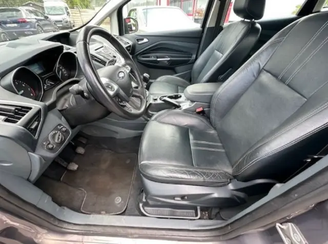 FORD C-Max Titanium