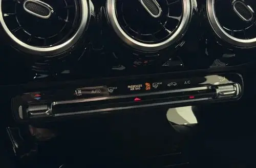 MERCEDES-BENZ Klasa A 