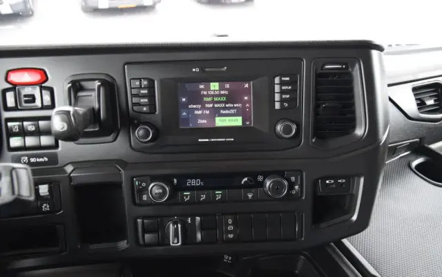 SCANIA R500 / FULL AIRMATIC / HYDRAULIKA / RETARDER / KLIMATYZACJA POSTOJOWA / ACC / KLIMA / LEDY / PO KONTRKCIE SERWISOWYM / SERWISOWANA / SPROWADZONA 