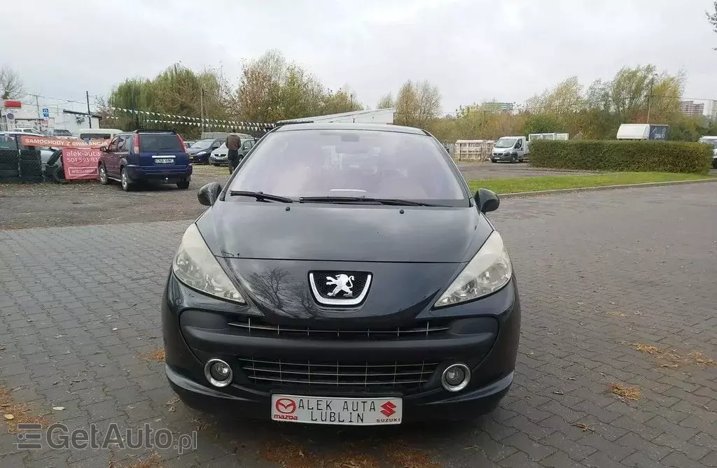 PEUGEOT 207 