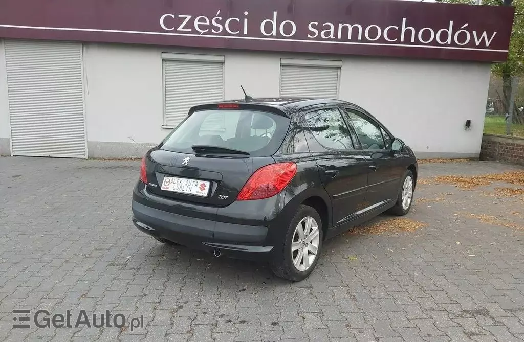 PEUGEOT 207 