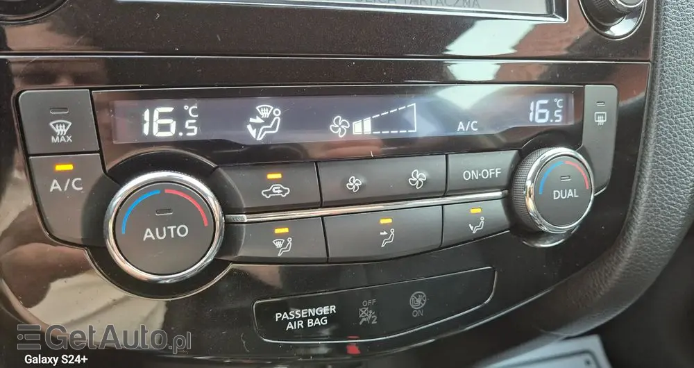 NISSAN X-Trail 1.6 DCi N-Connecta