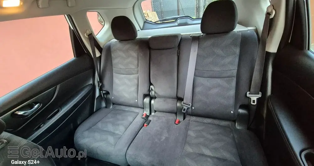 NISSAN X-Trail 1.6 DCi N-Connecta