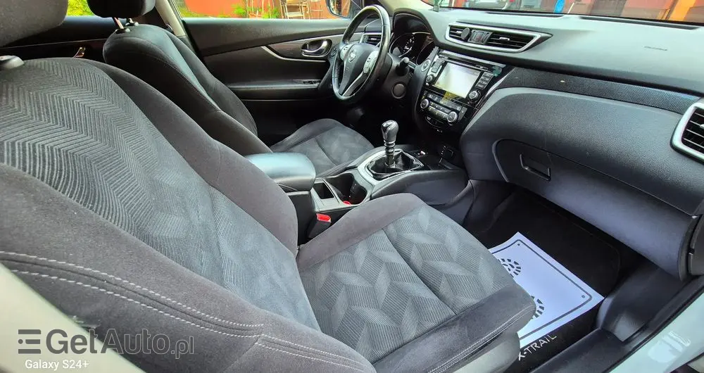 NISSAN X-Trail 1.6 DCi N-Connecta