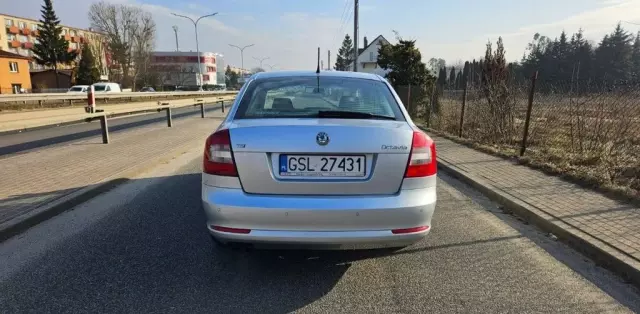 SKODA Octavia 