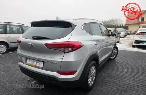 HYUNDAI Tucson 