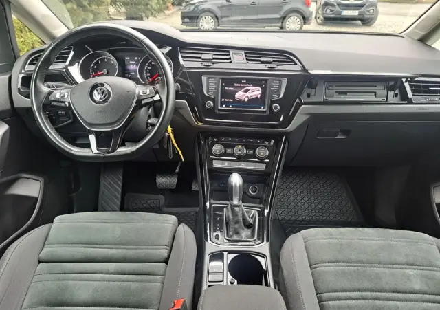 VOLKSWAGEN Touran 1.4 TSI (BlueMotion Technology) DSG Highline