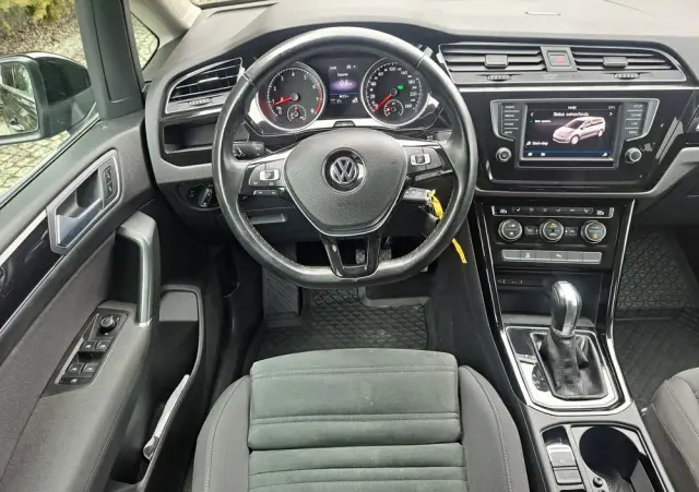 VOLKSWAGEN Touran 1.4 TSI (BlueMotion Technology) DSG Highline