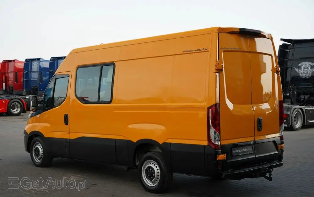 IVECO DAILY 35-130 / BRYGADÓWKA / 7 MIEJSC / BLASZAK / FURGON / SPROWADZONY 