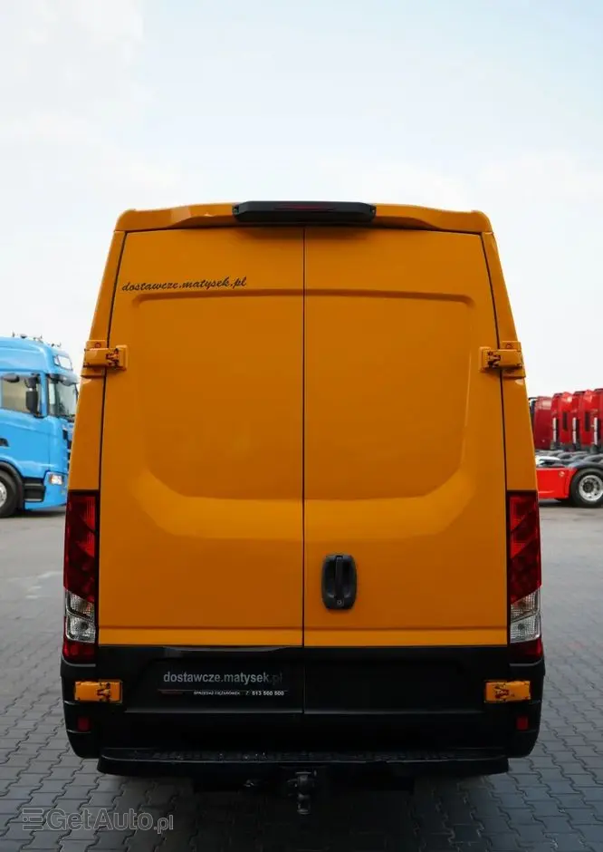 IVECO DAILY 35-130 / BRYGADÓWKA / 7 MIEJSC / BLASZAK / FURGON / SPROWADZONY 