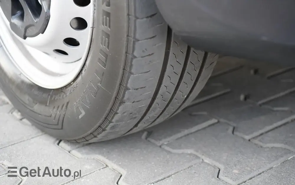 IVECO DAILY 35-130 / BRYGADÓWKA / 7 MIEJSC / BLASZAK / FURGON / SPROWADZONY 