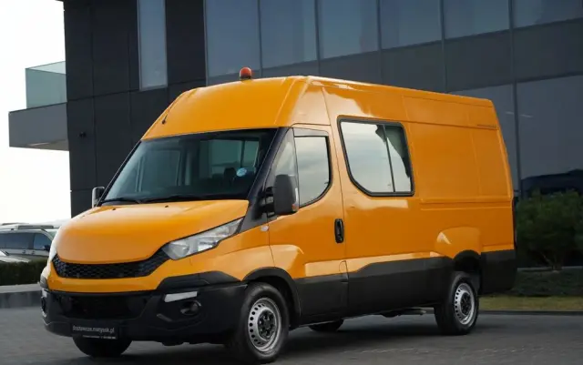IVECO DAILY 35-130 / BRYGADÓWKA / 7 MIEJSC / BLASZAK / FURGON / SPROWADZONY 