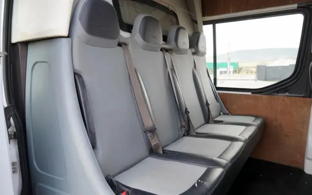 IVECO DAILY 35-130 / BRYGADÓWKA / 7 MIEJSC / BLASZAK / FURGON / SPROWADZONY 