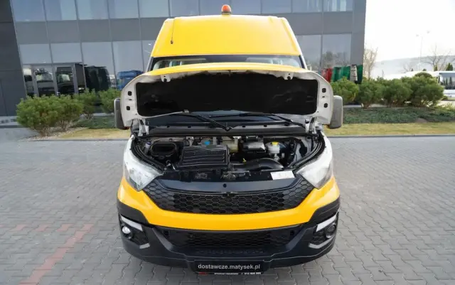 IVECO DAILY 35-130 / BRYGADÓWKA / 7 MIEJSC / BLASZAK / FURGON / SPROWADZONY 