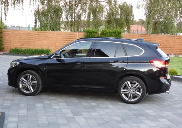 BMW X1 XDrive25e M Sport