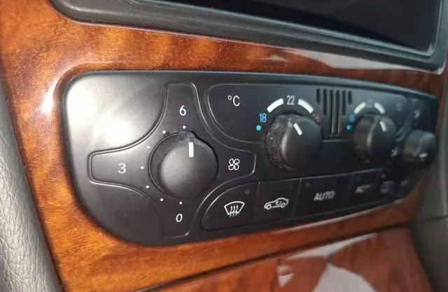 MERCEDES-BENZ Klasa C 