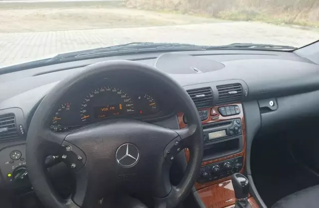 MERCEDES-BENZ Klasa C 