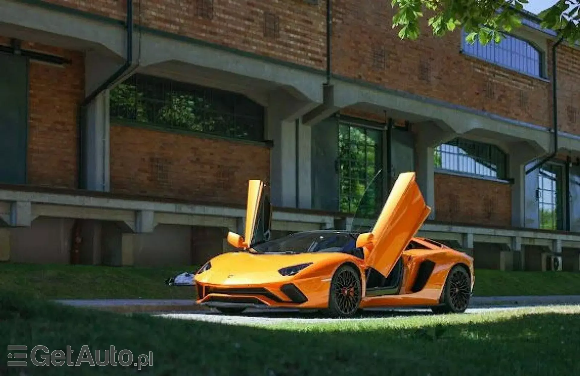 LAMBORGHINI Aventador 