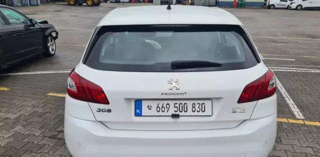 PEUGEOT 308 