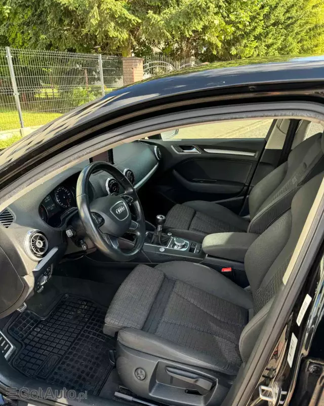 AUDI A3 2.0 TDI Attraction