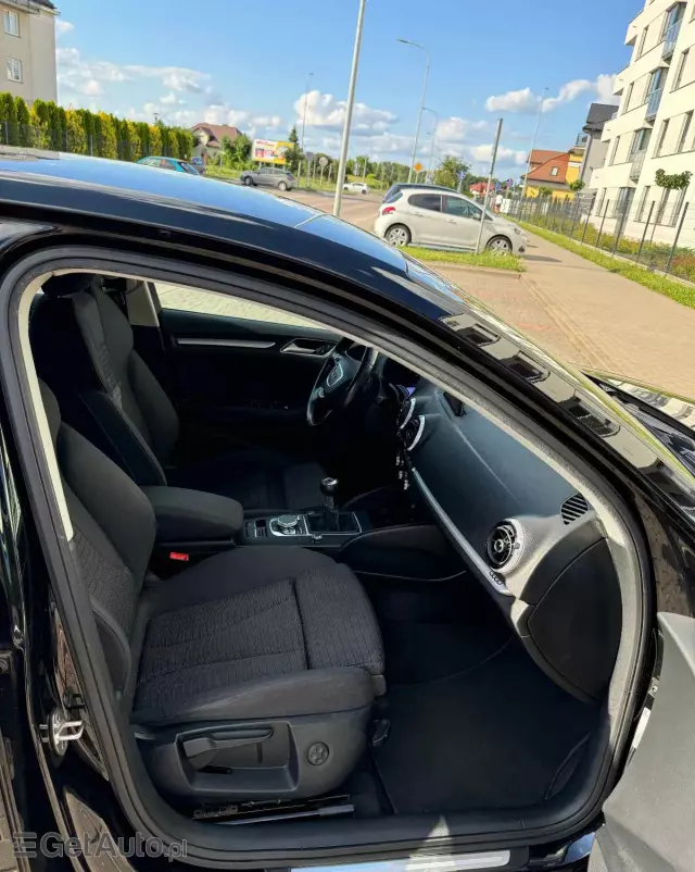 AUDI A3 2.0 TDI Attraction