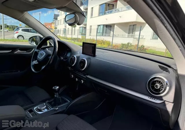 AUDI A3 2.0 TDI Attraction