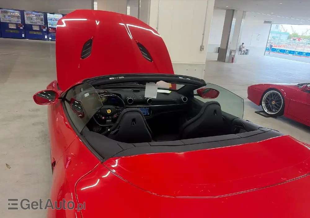 FERRARI Portofino 