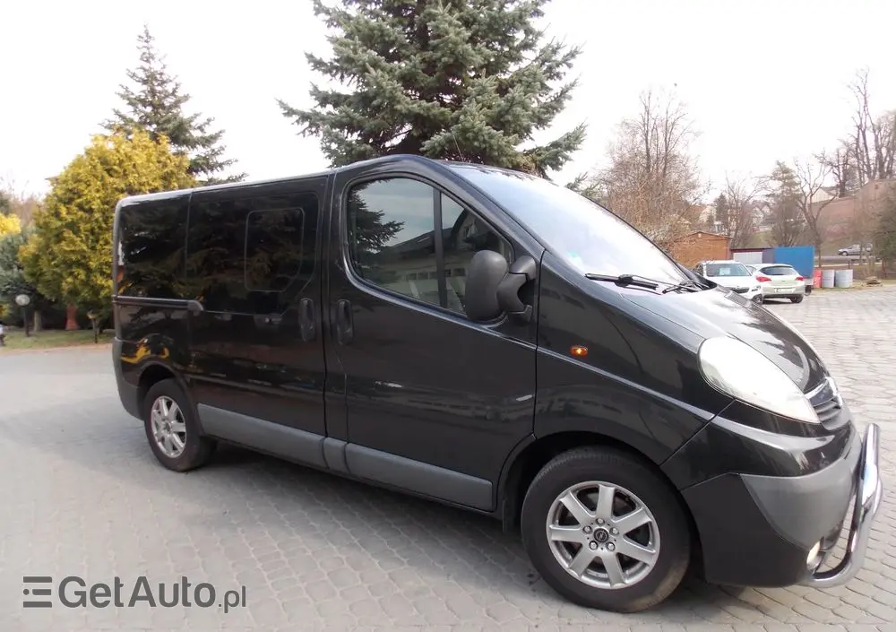 OPEL Vivaro L1H1 Tour