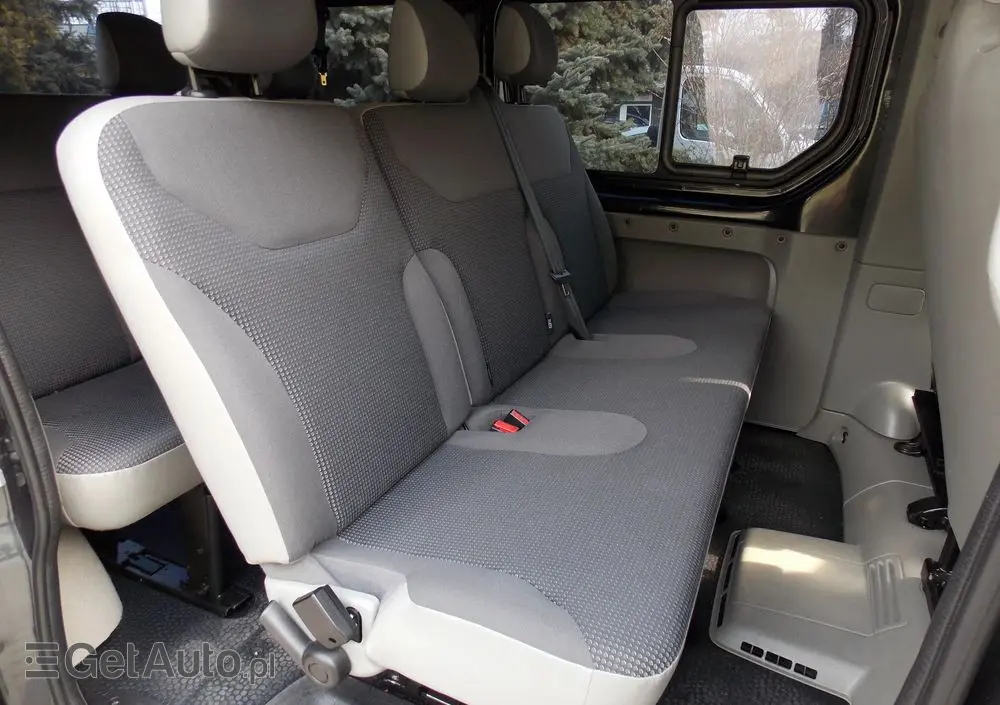 OPEL Vivaro L1H1 Tour