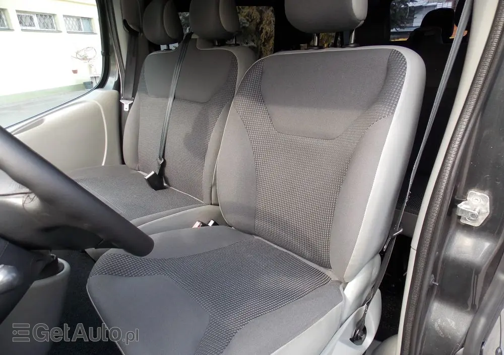 OPEL Vivaro L1H1 Tour