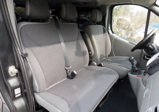 OPEL Vivaro L1H1 Tour