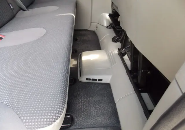 OPEL Vivaro L1H1 Tour