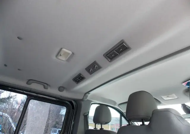 OPEL Vivaro L1H1 Tour