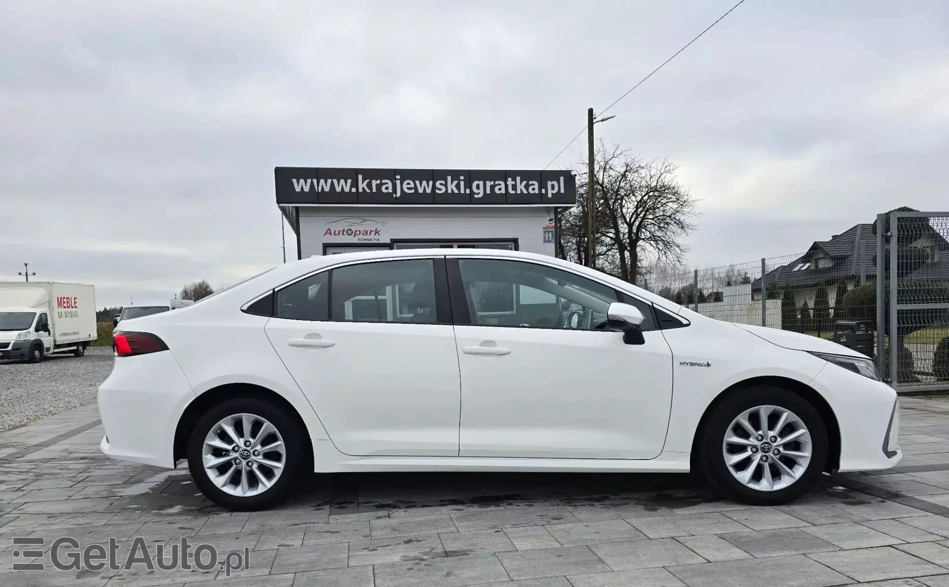 TOYOTA Corolla 1.8i (122 KM) Hybrid CVT