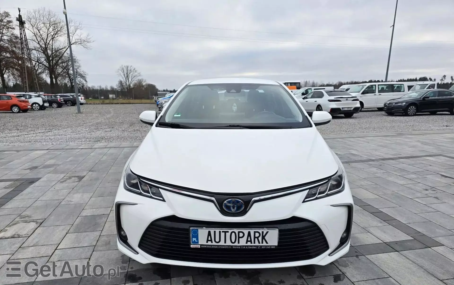 TOYOTA Corolla 1.8i (122 KM) Hybrid CVT