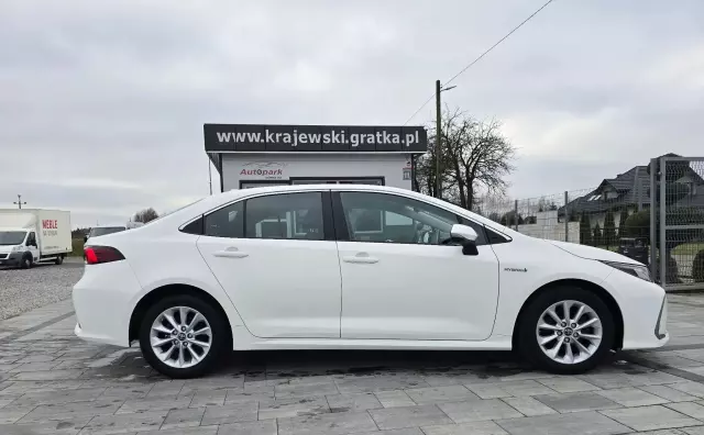 TOYOTA Corolla 1.8i (122 KM) Hybrid CVT