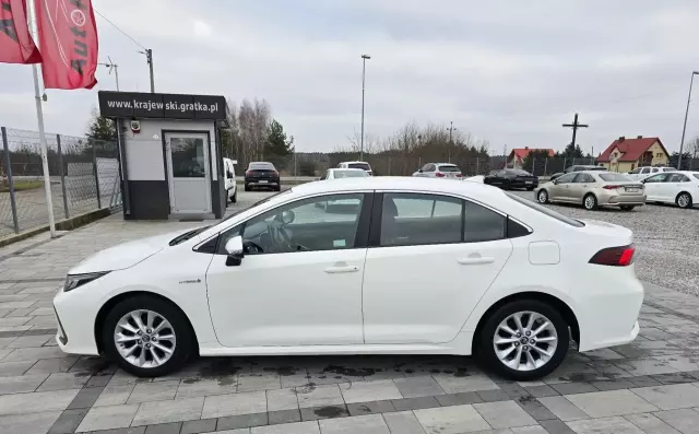 TOYOTA Corolla 1.8i (122 KM) Hybrid CVT