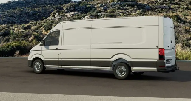VOLKSWAGEN Crafter 