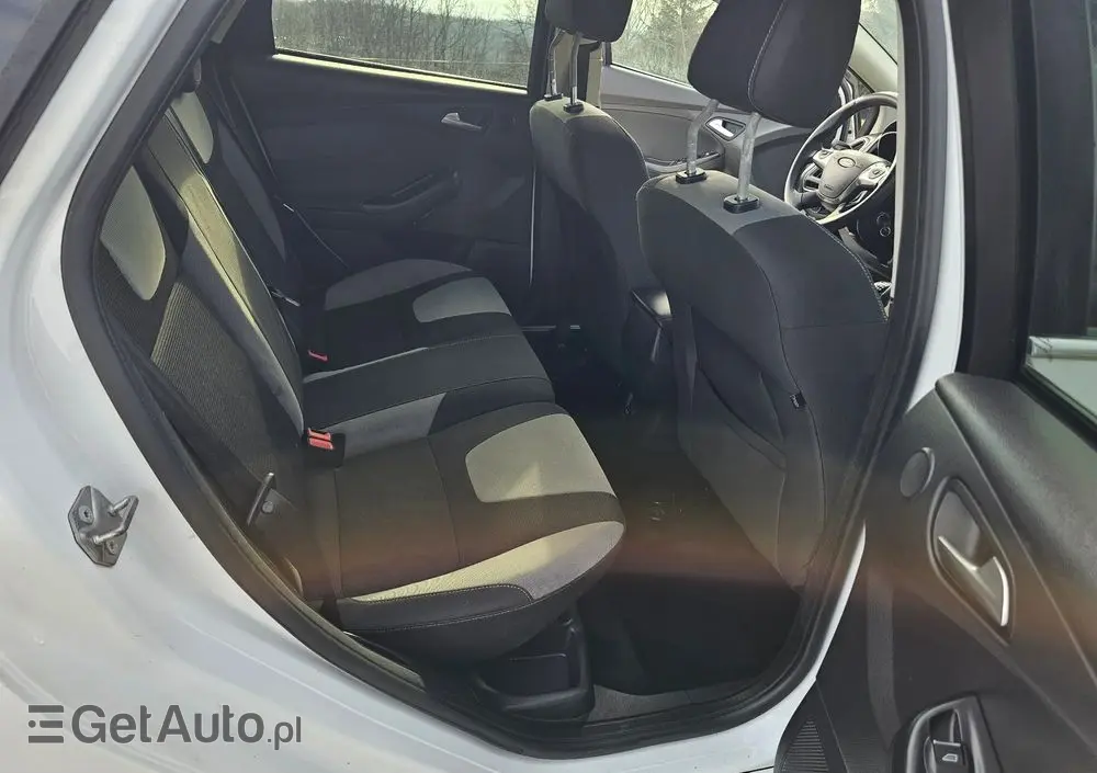 FORD Focus 1.6 EcoBoost Trend Sport
